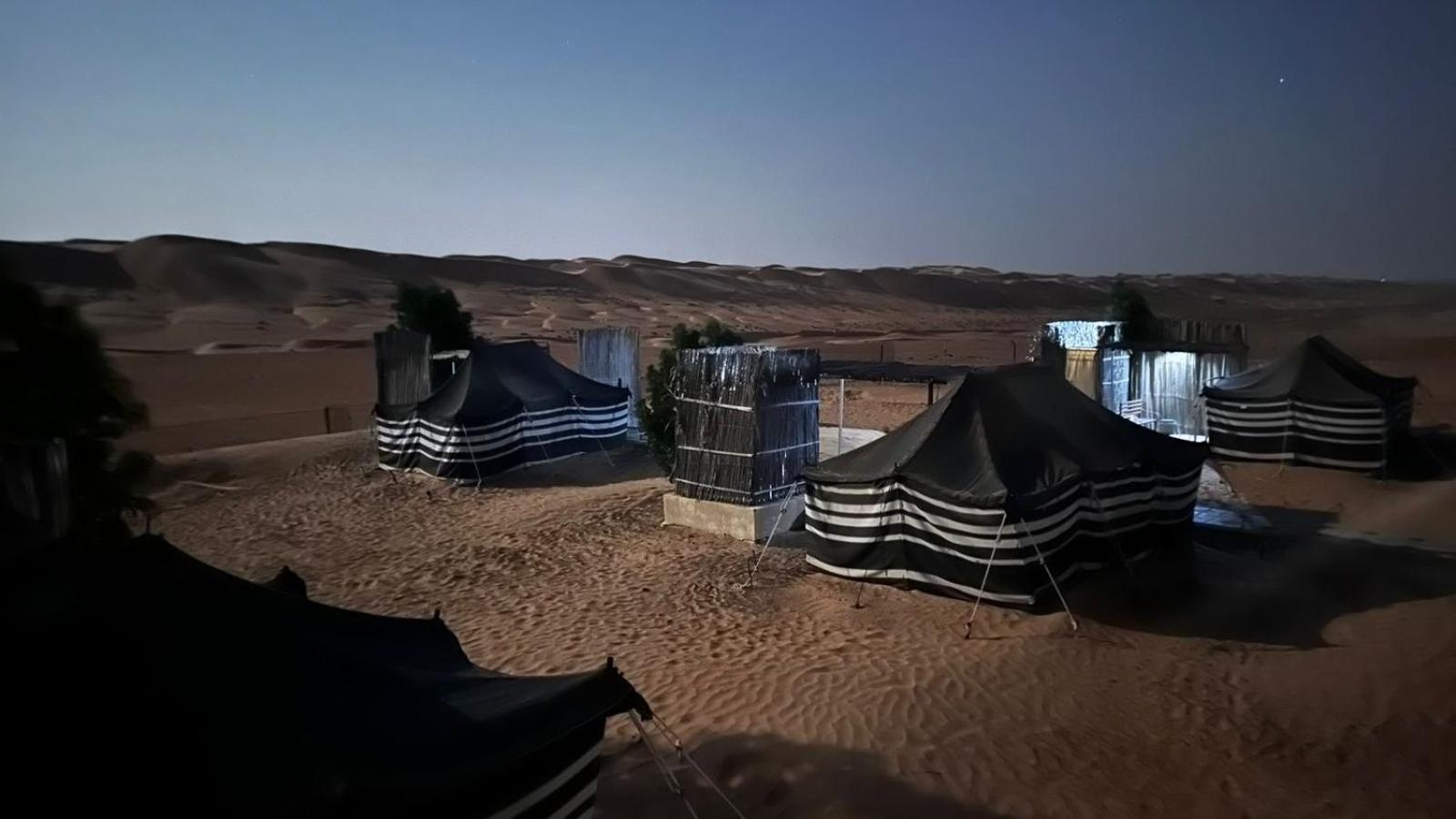Wahiba Bedouin Rustic Camp Hotel Bidiya Bagian luar foto