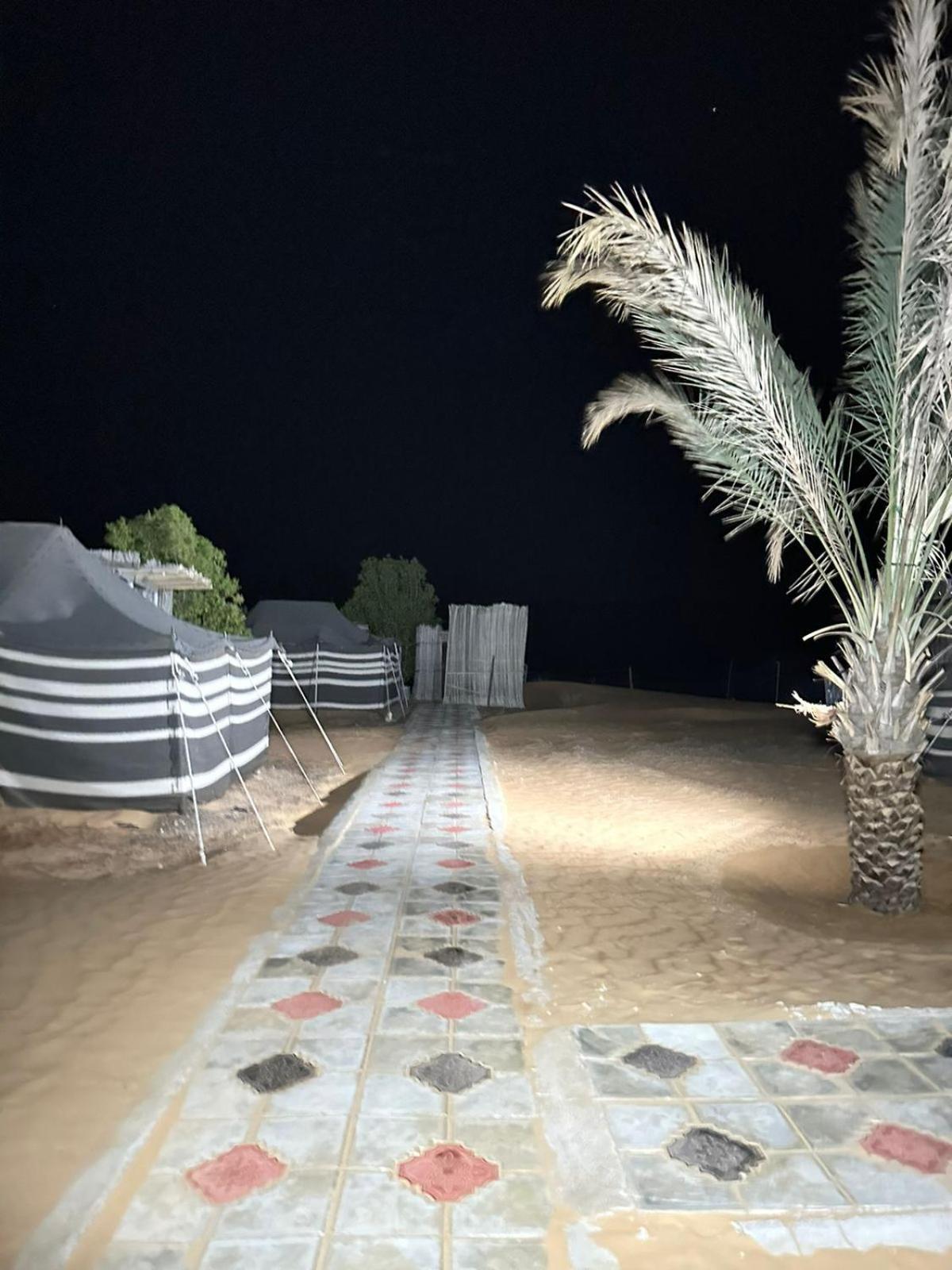 Wahiba Bedouin Rustic Camp Hotel Bidiya Bagian luar foto