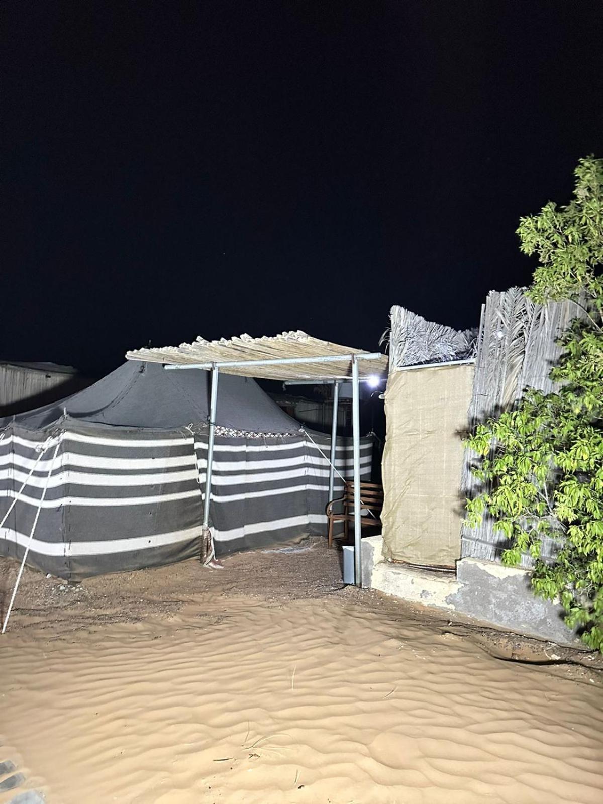 Wahiba Bedouin Rustic Camp Hotel Bidiya Bagian luar foto