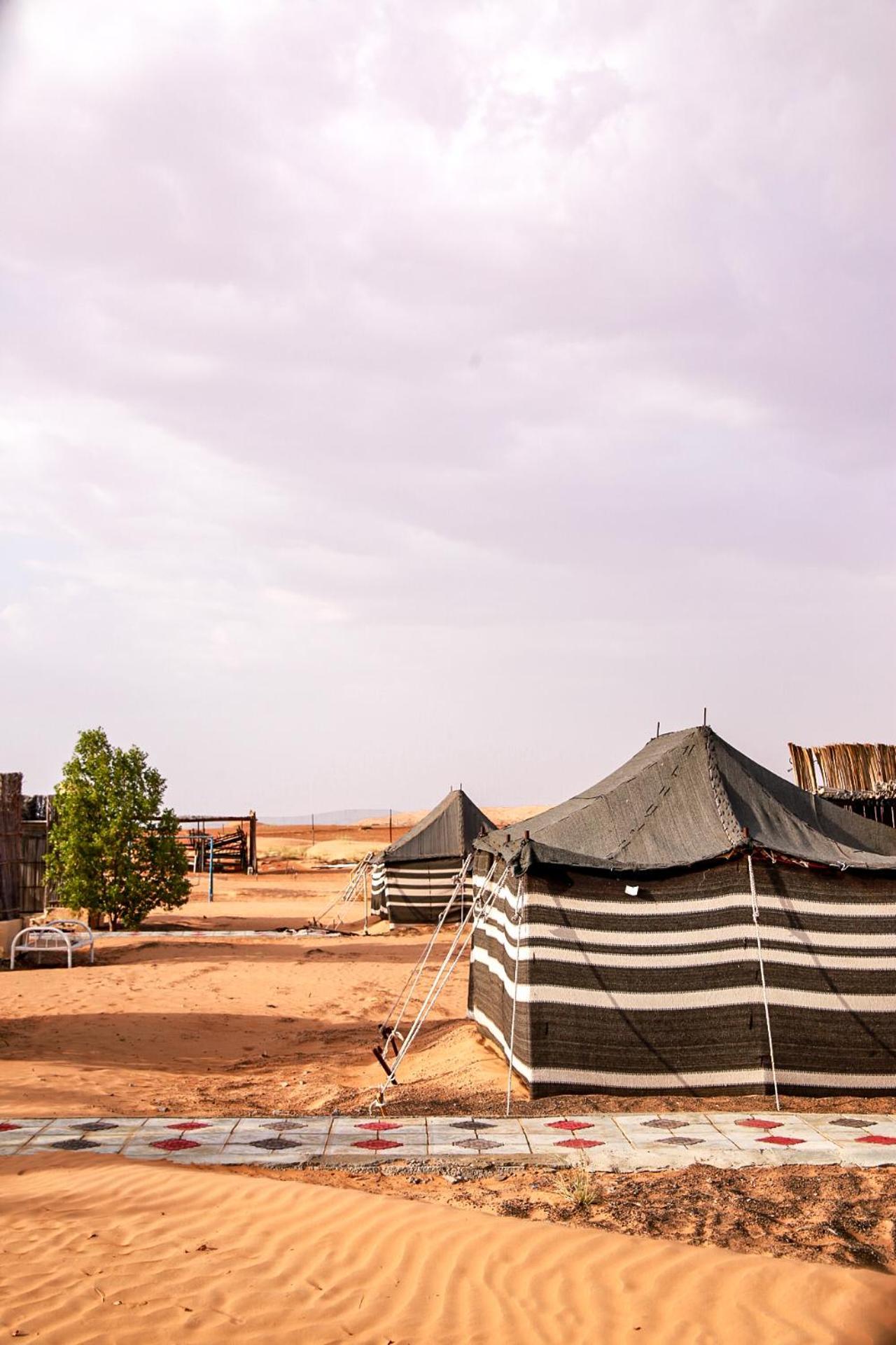 Wahiba Bedouin Rustic Camp Hotel Bidiya Bagian luar foto