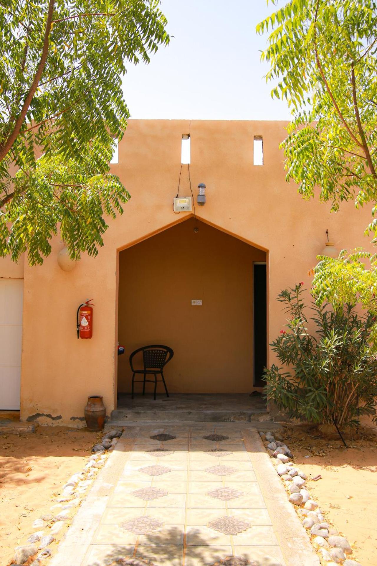Wahiba Bedouin Rustic Camp Hotel Bidiya Bagian luar foto
