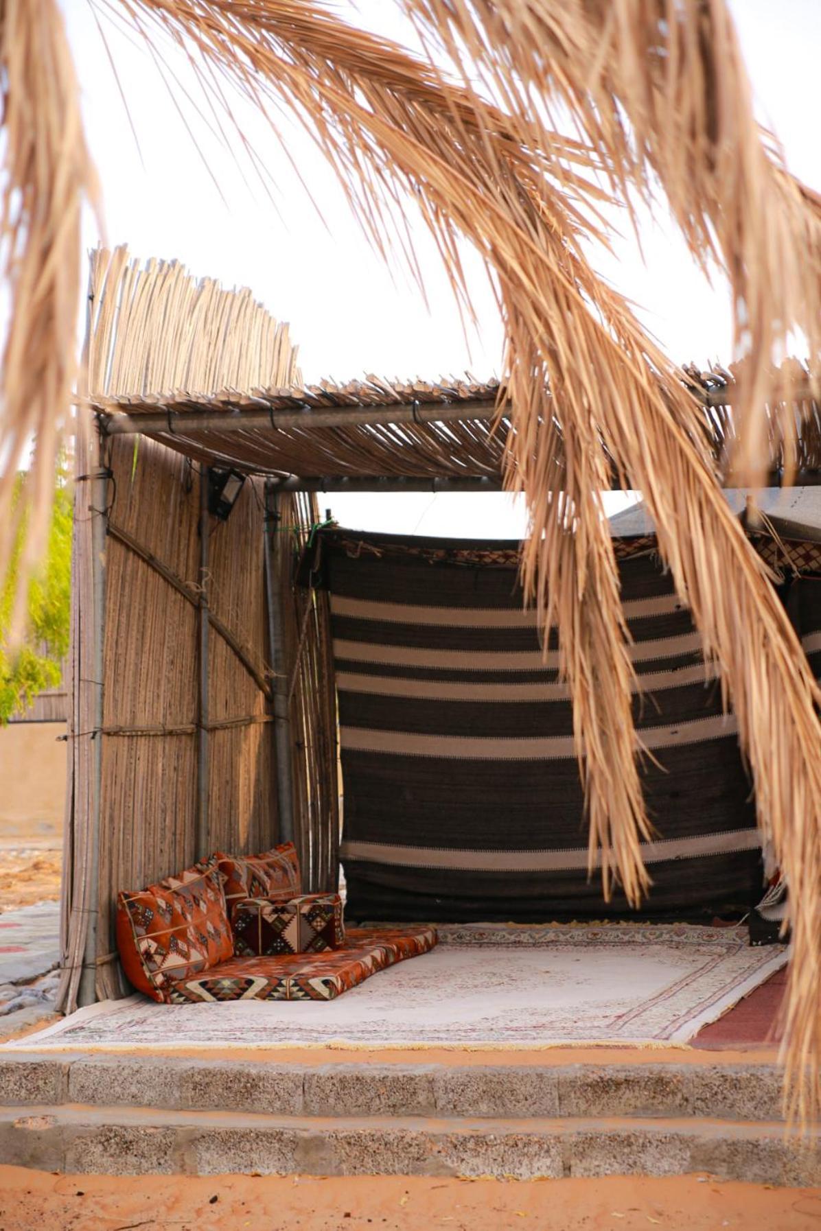 Wahiba Bedouin Rustic Camp Hotel Bidiya Bagian luar foto