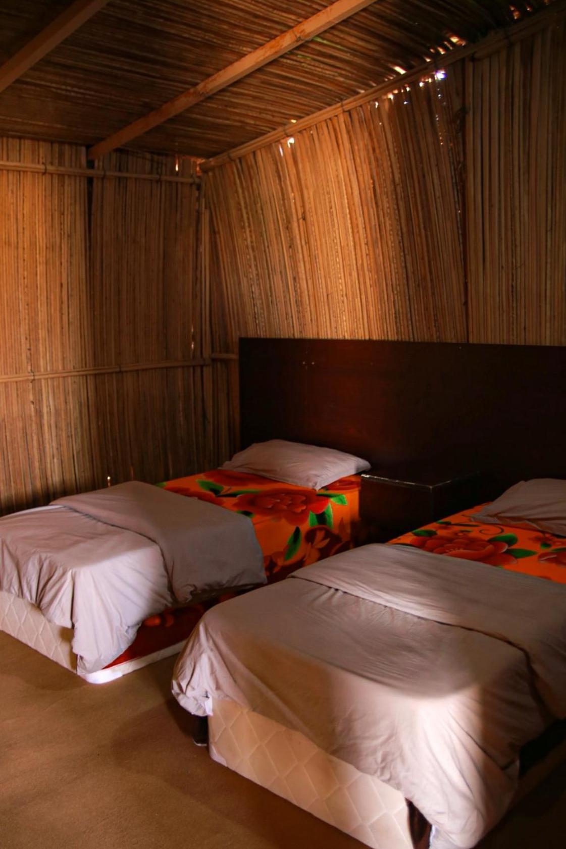 Wahiba Bedouin Rustic Camp Hotel Bidiya Bagian luar foto